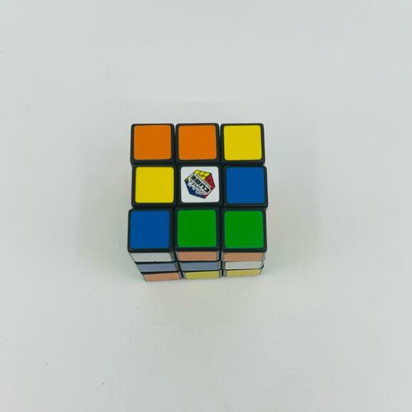 Rubiks Cube Brain Teaser Children/Kids Fun Collectible Puzzle Educational VTG - Picture 3 of 3